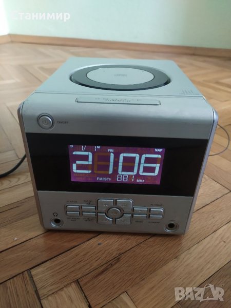 Немско стерео радио часовник със CD плейър TERRIS CDR 244, снимка 1
