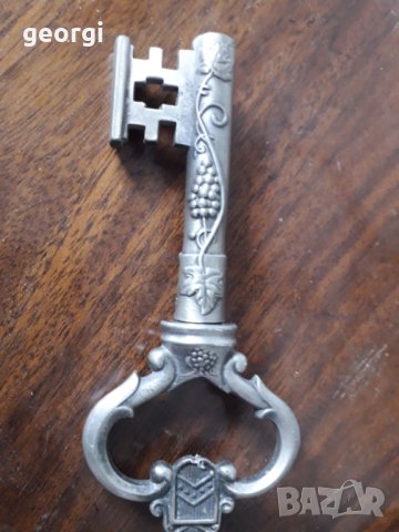 Ретро метален тирбушон 