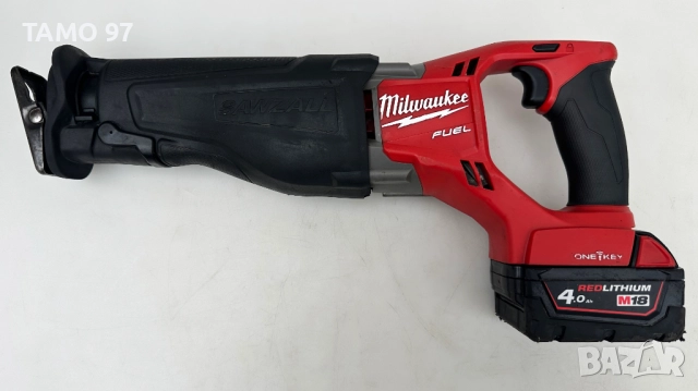 Milwaukee M18 ONESX - Акумулаторен безчетков саблен трион перфектен!, снимка 2 - Триони и циркуляри - 52979370