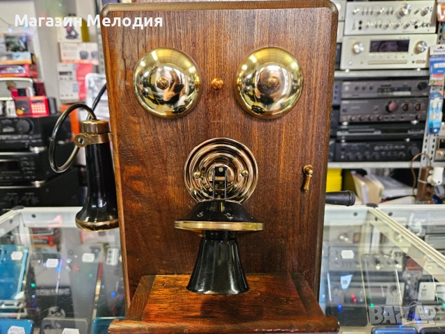 Бар шкаф за алкохол във формата на стенен телефон с музикална кутия. , снимка 3 - Антикварни и старинни предмети - 36183490