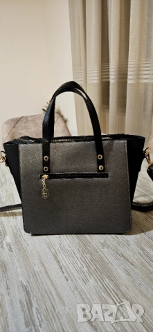 Луксозна чанта Cressberry, снимка 2 - Чанти - 52713459