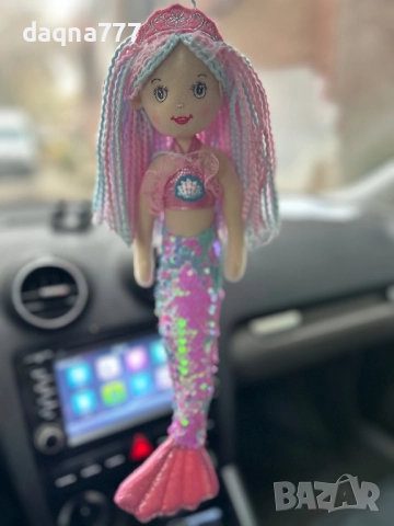 Розова русалка с пайети Германия/ за автомобил и други места, снимка 2 - Кукли - 52438297