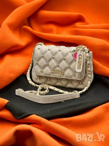 чанти guess , снимка 10 - Чанти - 51330603