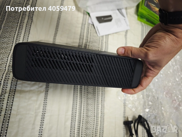 Xbox 360 E, снимка 12 - Xbox конзоли - 53935976