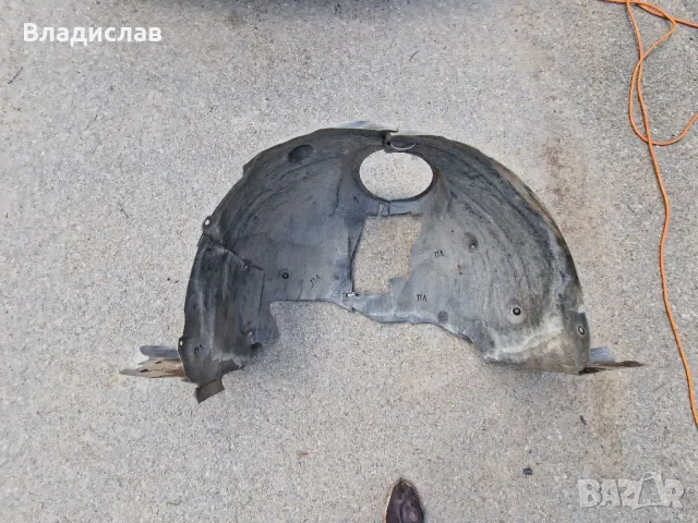 Преден ляв и десен подкалник Mercedes w203 Sport Coupe  