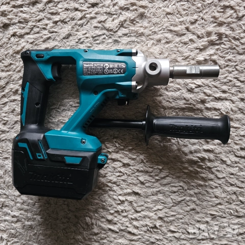 Makita DUT130, безчеткова бъркалка М14, снимка 3 - Винтоверти - 52868906