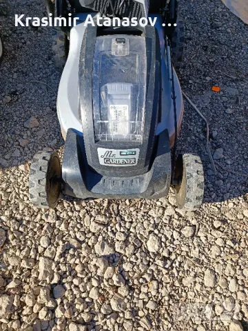 Косачка на батерия, снимка 7 - Градинска техника - 50200763