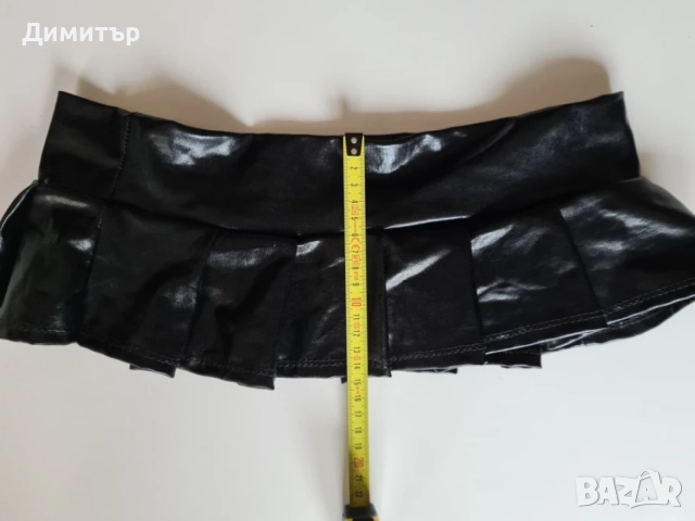 Дамски еластични чорапи и мини пола от лъскава материя , снимка 12 - Дамски чорапи - 54248309
