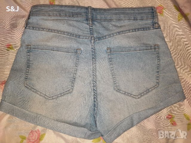 Дамски къси дънки H&M, снимка 9 - Къси панталони и бермуди - 36670565