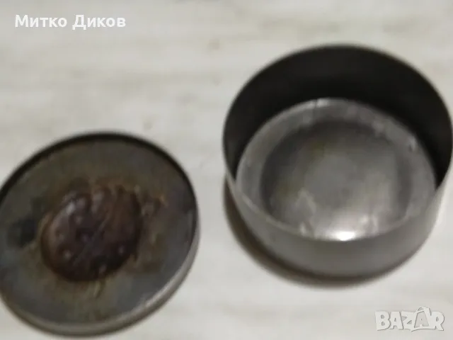 метална кутия винтидж фи 63мм и 27мм, снимка 5 - Колекции - 48934479