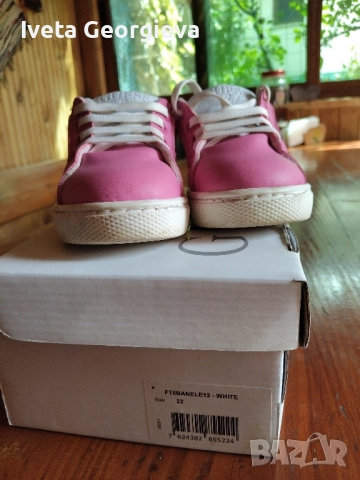 детски розави кецове GUESS, снимка 2 - Детски маратонки - 51630580