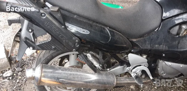 Suzuki GSX 750 F, снимка 12 - Мотоциклети и мототехника - 48223113