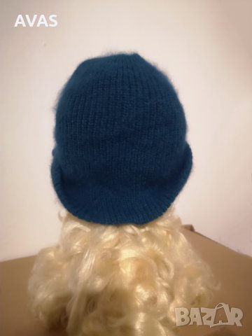 Нова тъмно зелена шапка от ангора с козирка, снимка 4 - Шапки - 31047237