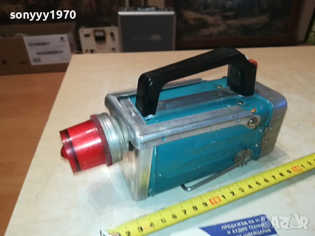 СТАР КОЛЕКЦИОНЕРСКИ МЕТАЛЕН ФЕНЕР 2303242039, снимка 5 - Антикварни и старинни предмети - 44913782