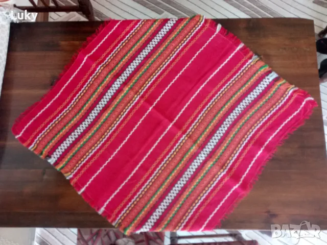 Красива и стилна,битова покривка.Размерите са на снимките., снимка 1