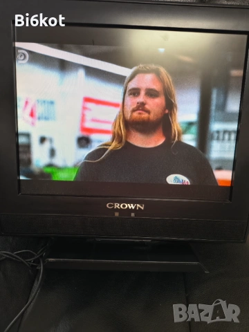 Телевизор Crown 14"