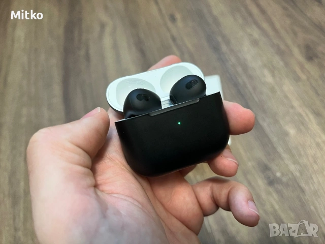 Apple AirPods 3 gen оригинални, снимка 5 - Слушалки, hands-free - 54344561