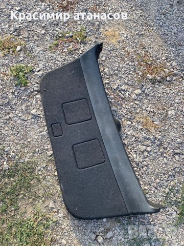 Кора заден капак за Тойота Авенсис Т25.комби.67750-05070