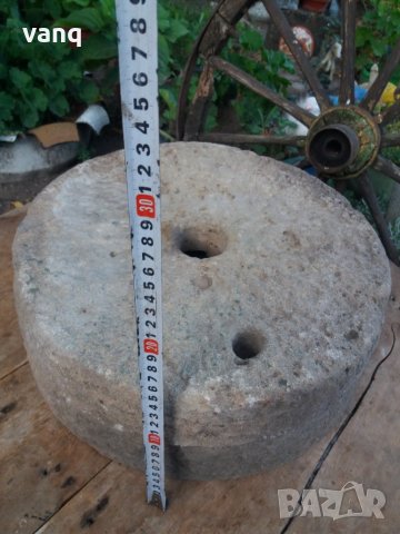 Старинен каменен диск,колело от ръчна мелница хромел, снимка 5 - Антикварни и старинни предмети - 33817912