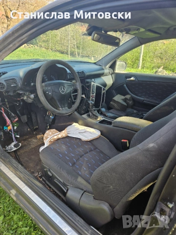 Mercedes clk 2.2cdi 2005 год на чости, снимка 4 - Части - 54302973