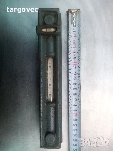 машинен нивел австрииски