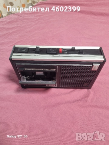 стар касетофон , снимка 8 - Радиокасетофони, транзистори - 51813535