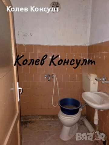 Продавам апартамент в кв. Славянски, снимка 5 - Апартаменти - 51848428