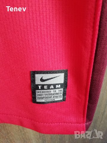 Arsenal Van Persie мачова оригинална с автограф тениска фланелка Арсенал Ван Перси Nike , снимка 16 - Тениски - 42877132