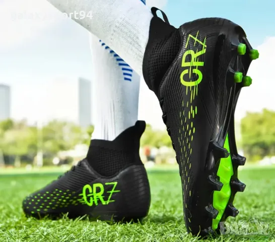 CR7 Детски Футболни бутони Роналдо Черно с Електрик НОВО Калеври 35, снимка 2 - Футбол - 49227582