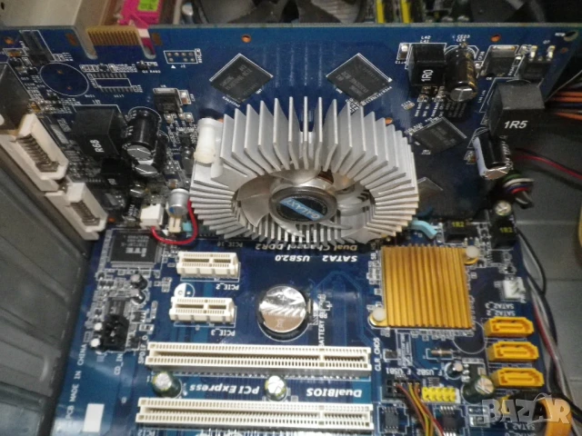 Двуядрен компютър Gigabyte GA-P31-ES3G, снимка 5 - Работни компютри - 51285177