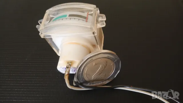 Стрелкови индикатор за автоматична донастройка от радио "Селена", снимка 5 - Радиокасетофони, транзистори - 49386980