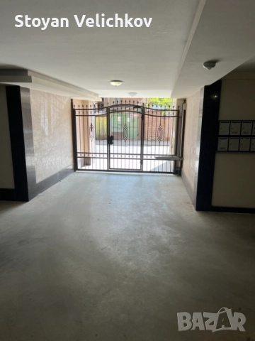 Гараж под наем, снимка 2 - Гаражи и паркоместа - 52706421