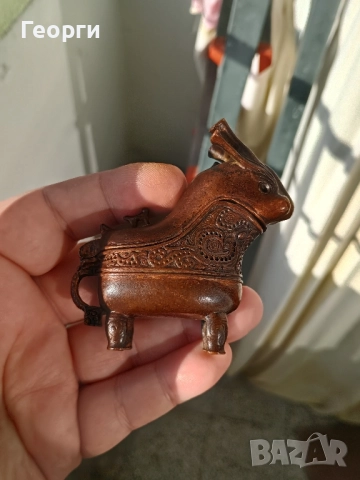 Бронзова фигура-38