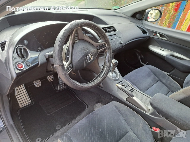 Honda Civic 1.8 i-VTEC 140 PS, снимка 8 - Автомобили и джипове - 54083061