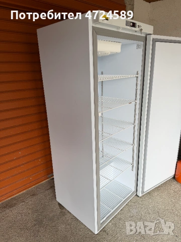 Професионален вертикален фризер NordCap – отлично запазен, снимка 4 - Витрини - 53294575