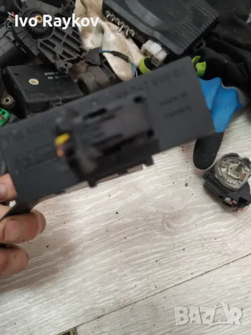 Реле за управление на имобилайзер VALEO 73642002 за автомобили CITROEN и PEUGEOT, снимка 3 - Части - 49500518