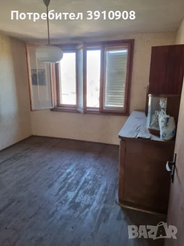 Предлагам за продажба къща с двор област София , снимка 15 - Къщи - 49866953