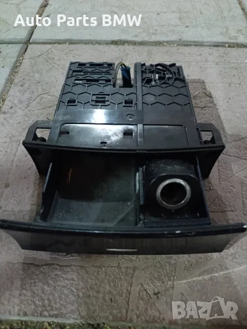 Пепелник Mercedes ML W164 Пепелник Мерцедес МЛ W164 , снимка 2 - Части - 56217996