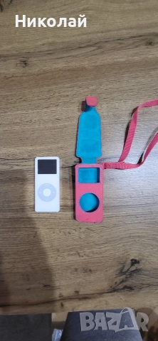 IPod 2GB плюс втори плеър