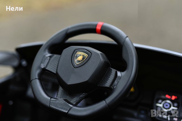 Акумулаторен КОЛА Lamborghini VENENO 4X4 12V батерия, снимка 7 - Детски велосипеди, триколки и коли - 42535724