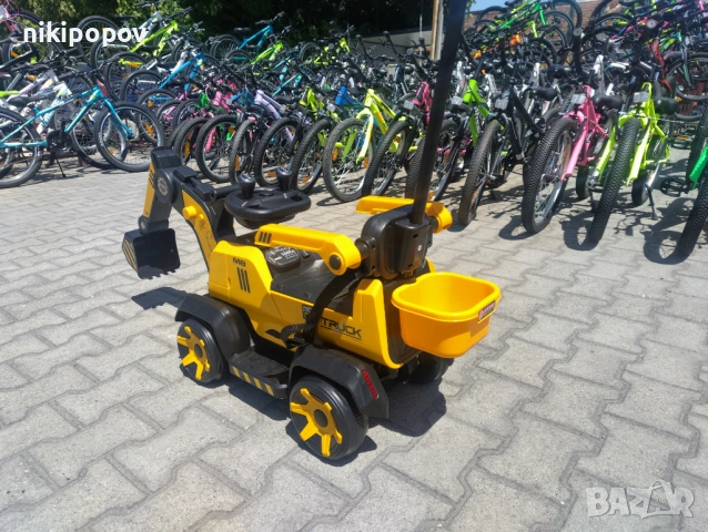 US Акумулаторен детски багер BUMBLEBEE, снимка 5 - Други - 53312924