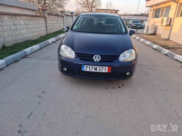 VW Golf V 1.6бензин 147000км.Доказуеми Нов Внос, снимка 2 - Автомобили и джипове - 54003766