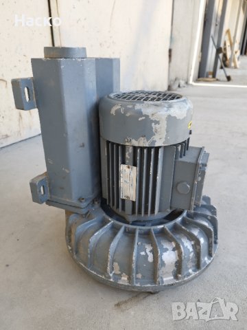 Вакуум помпа тип въздуходувка , снимка 6 - Други машини и части - 40813855