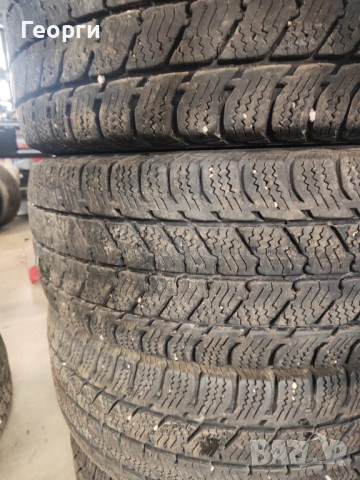 4бр.зимни гуми 215/65/16C Semperit, снимка 7 - Гуми и джанти - 53213110