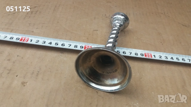 масивен английски посребрен свещник , снимка 6 - Антикварни и старинни предмети - 53026208