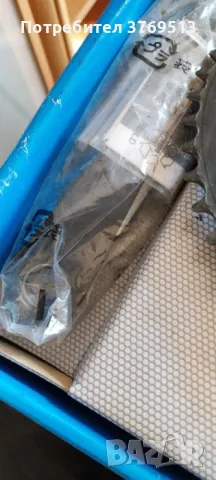 Курбели със средно SRAM Apex Crankset - 172.5mm  50/34t 110 BCD GXP шосейни курбели, снимка 4 - Части за велосипеди - 50421092