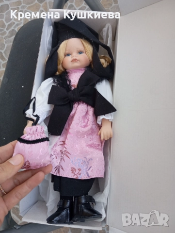 Колекционерска порцеланова кукла с кутия , снимка 4 - Колекции - 52443147