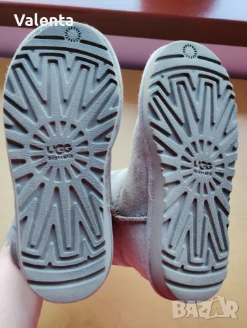 Детски оригинални ботуши UGG 31 номер, снимка 13 - Детски боти и ботуши - 56369866