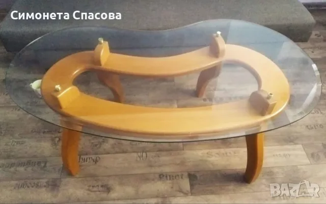 Холна маса в перфектно състояние