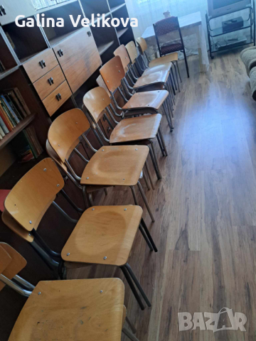 Столове дървени, снимка 2 - Столове - 44923879